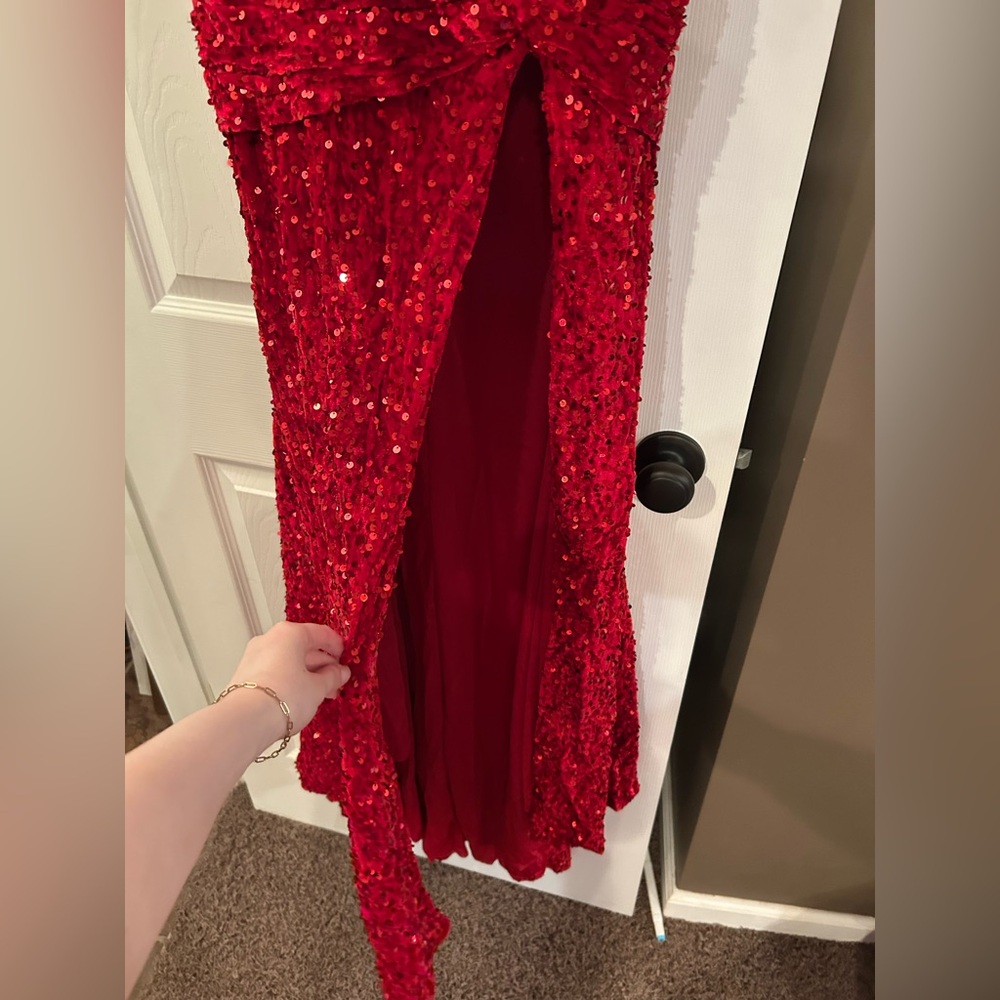 DARK RED OFF THE SHOULDER SEQUIN GOWN - Picture 9 of 14